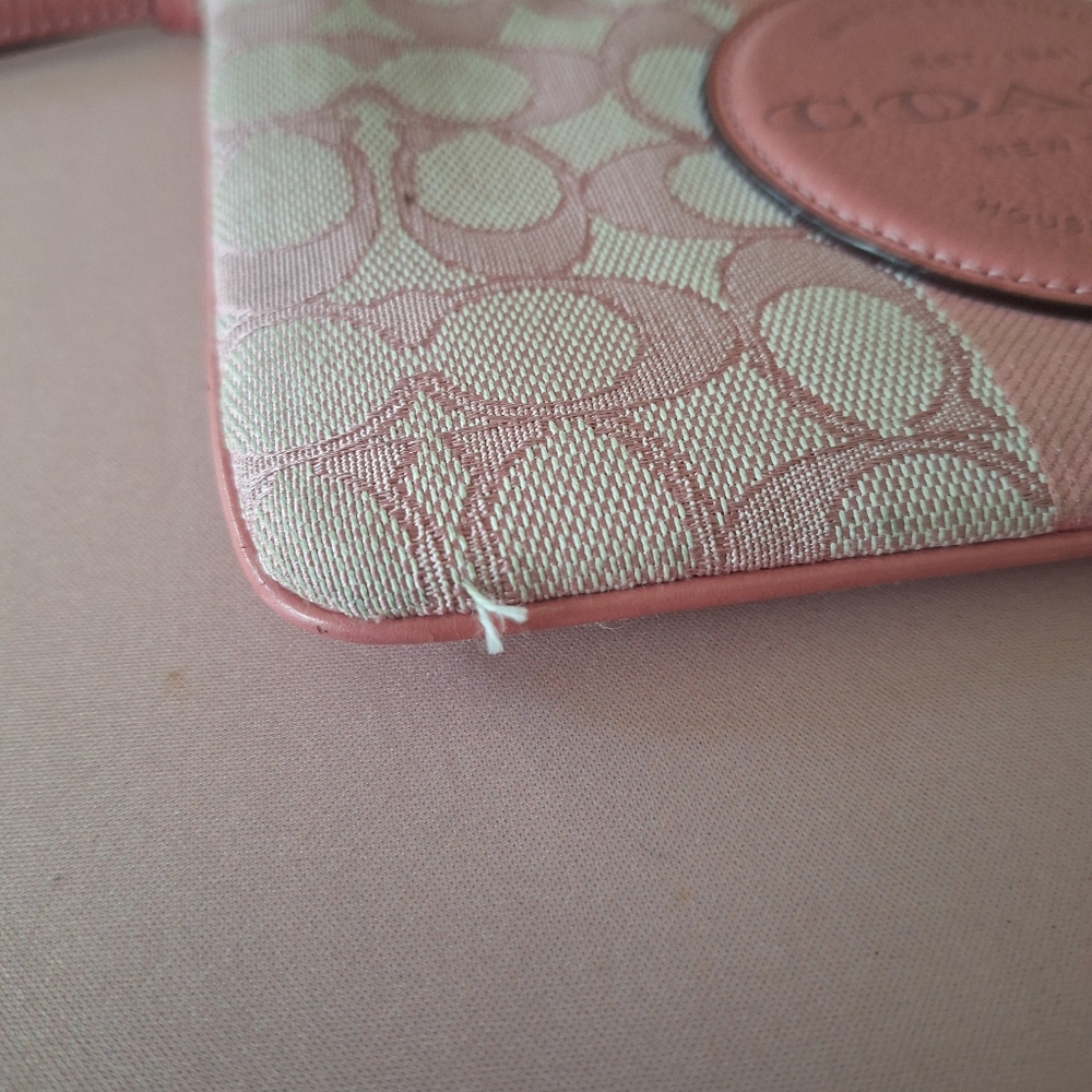 Coach Signature Pink Wristlet - Picture 2 of 4